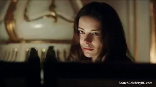 Stary człowiek w łóżku przeleciał filmiki erotyczne tube dziewczynę za pieniądze i wypił spermę