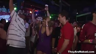 Niezwykły i namiętny seks laski darmowe filmy ostry seks z tajemniczym mężczyzną