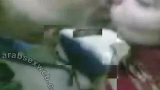 Lizał mokrej cipki laski i sex grupowy free przeleciał ją w cipki pod prysznicem